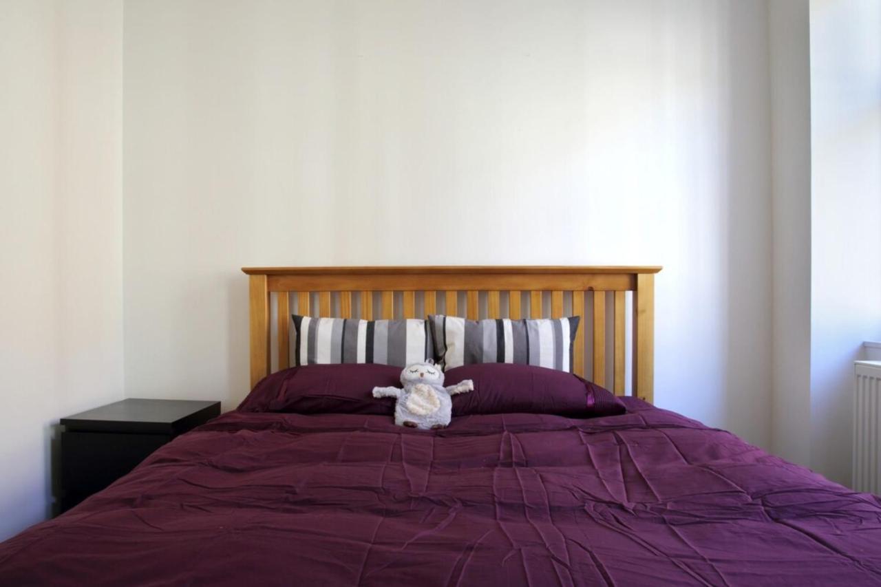 Central Apartment For The Fringe Edinburgh Bagian luar foto
